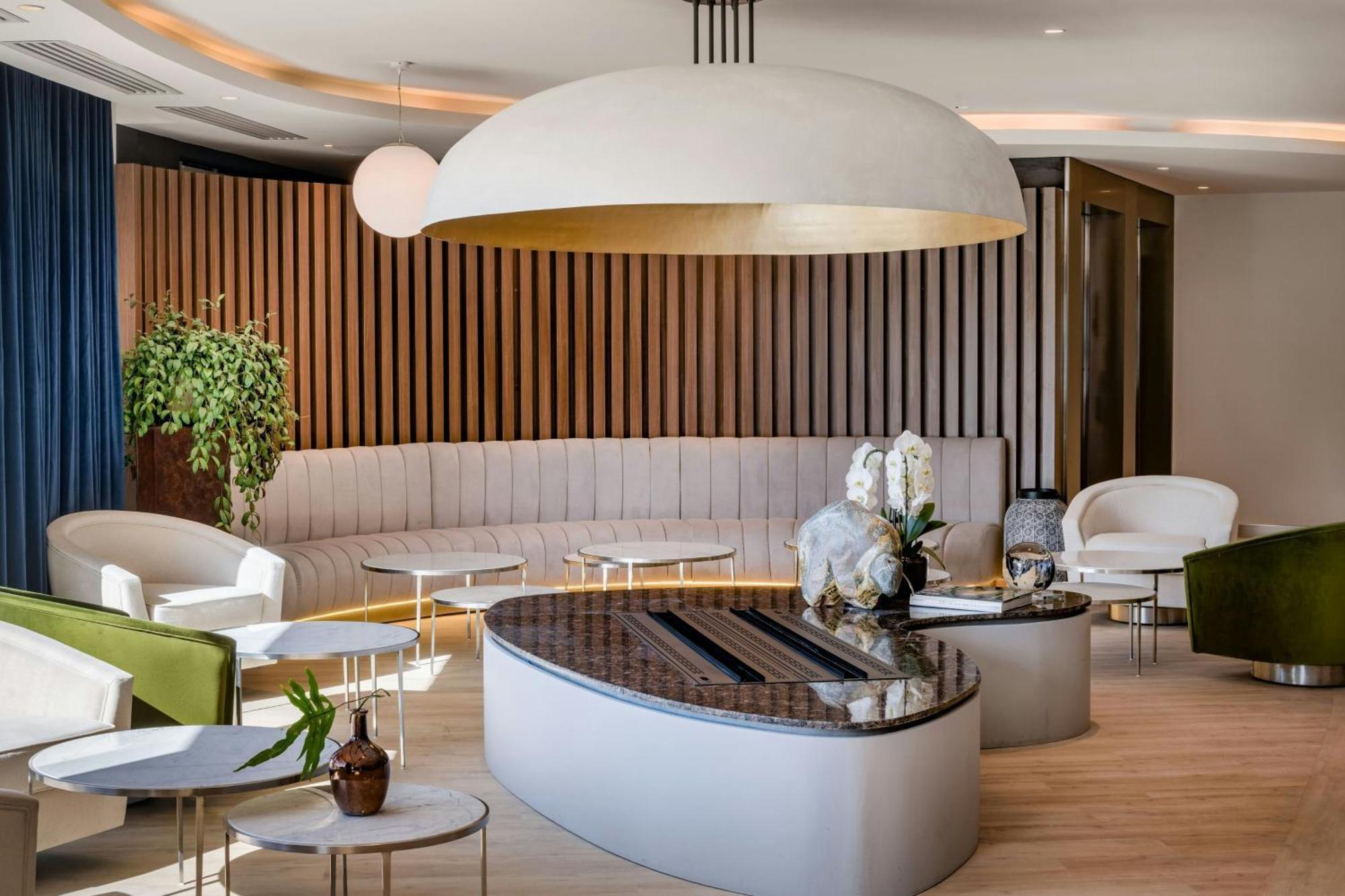 Ac Hotel By Marriott Saint-Julien-En-Genevois Ngoại thất bức ảnh