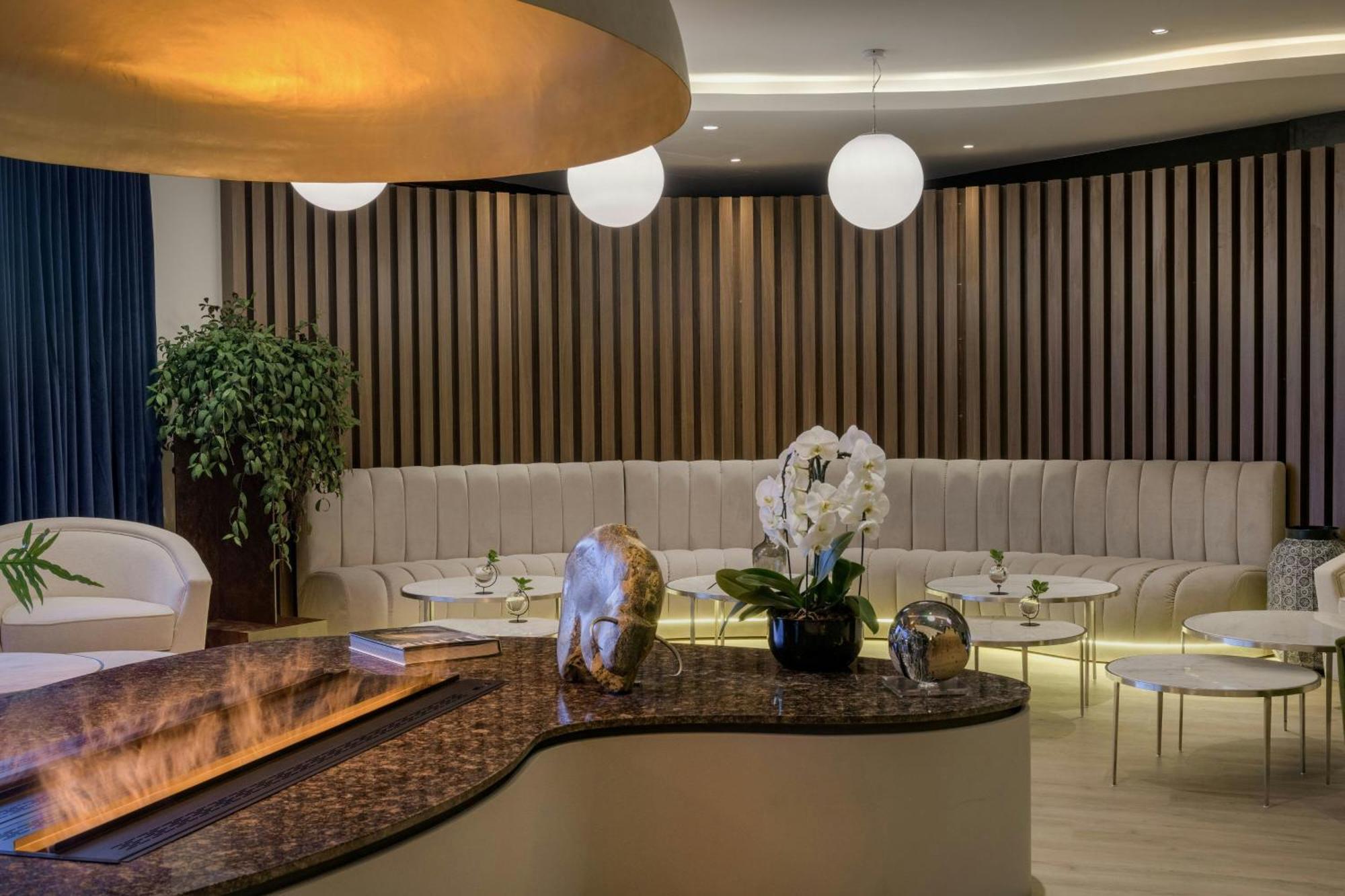 Ac Hotel By Marriott Saint-Julien-En-Genevois Ngoại thất bức ảnh